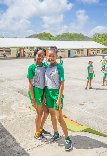 leerlingen op een school in Curacao